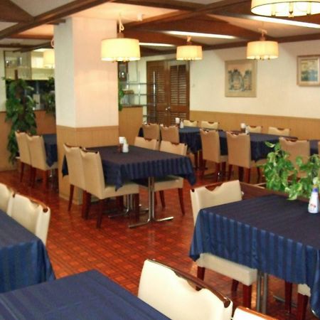 Hotel A.P Toyonaka Eksteriør billede